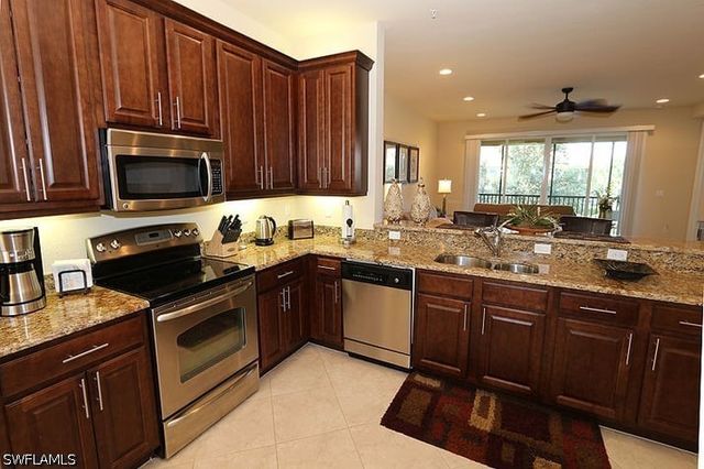 6525 Monterey PT 203, Naples, FL 34105