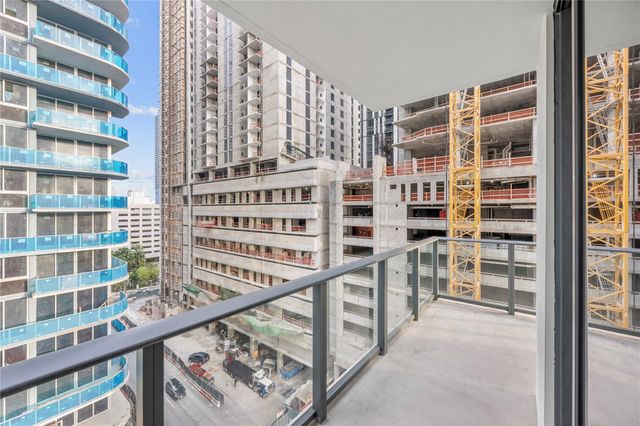 11 NE 6th Street 907, Miami, FL 33132