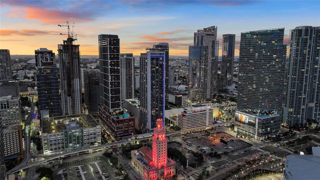 11 NE 6th Street 907, Miami, FL 33132