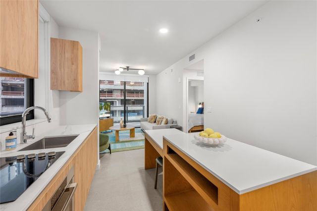 11 NE 6th Street 907, Miami, FL 33132