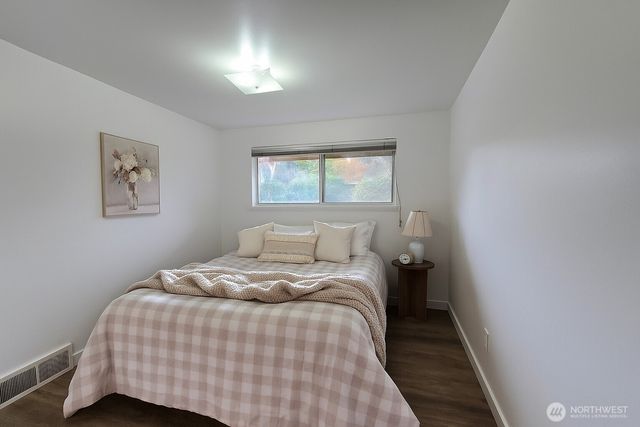 11144 Woodward Avenue S, Seattle, WA 98178