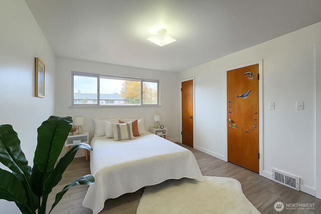 11144 Woodward Avenue S, Seattle, WA 98178