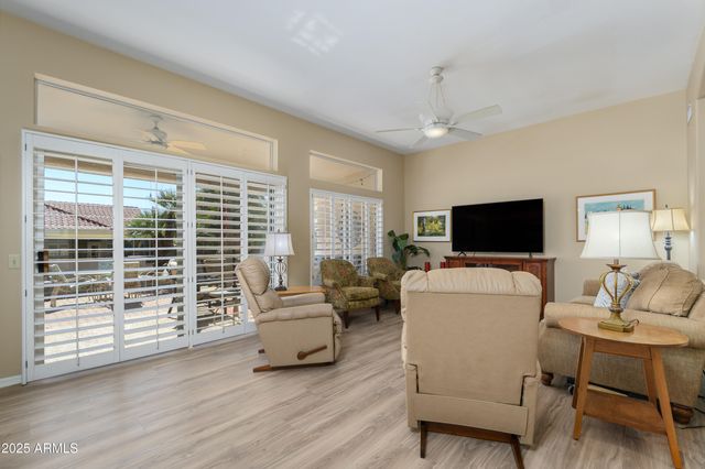 15707 W BALLAD Drive, Sun City West, AZ 85375