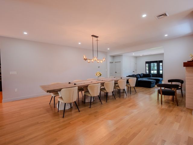 68 High St Ext, Lancaster, MA 01523