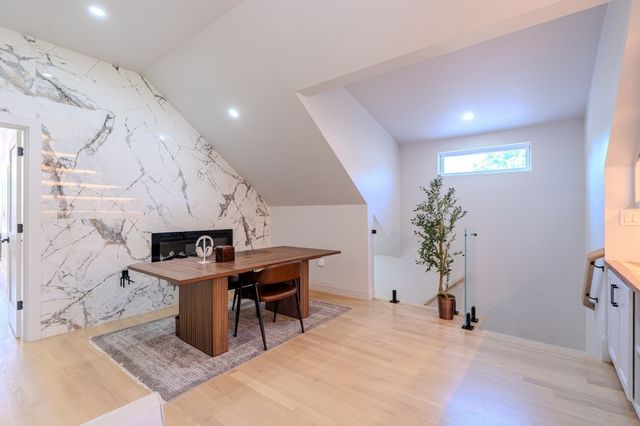 68 High St Ext, Lancaster, MA 01523