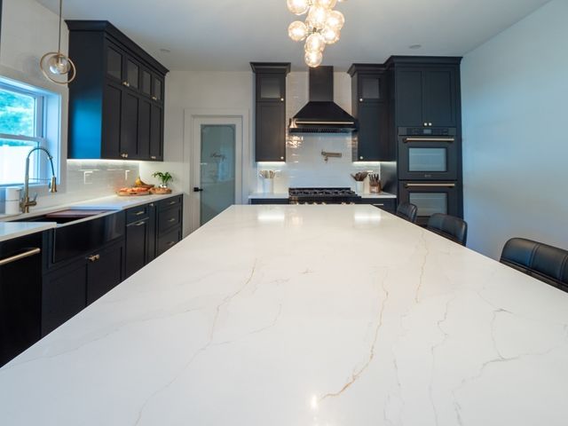 68 High St Ext, Lancaster, MA 01523