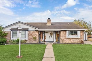 10402 Huntington Point Drive, Houston, TX 77099