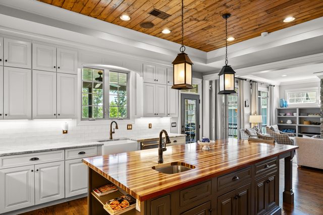 706 Elinor Street, Chattanooga, TN 37405