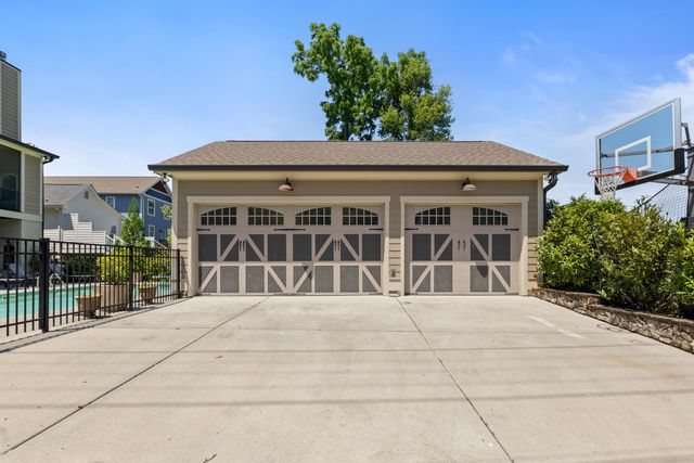 706 Elinor Street, Chattanooga, TN 37405