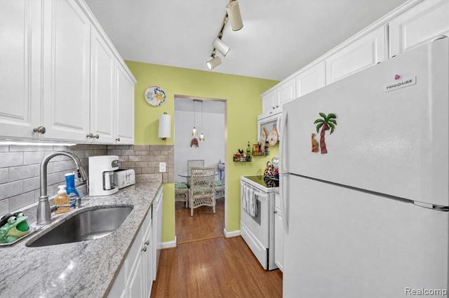 629 E Fox Hills Drive 44, Bloomfield Hills, MI 48304
