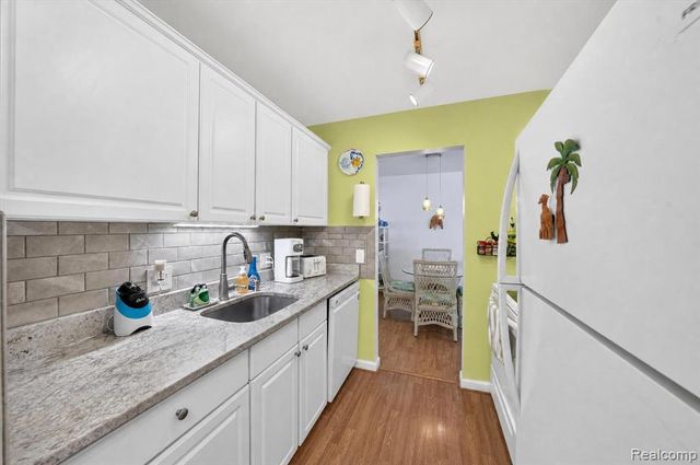 629 E Fox Hills Drive 44, Bloomfield Hills, MI 48304
