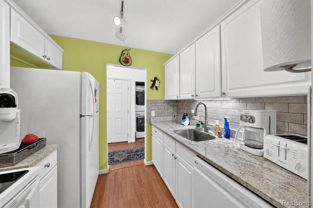 629 E Fox Hills Drive 44, Bloomfield Hills, MI 48304