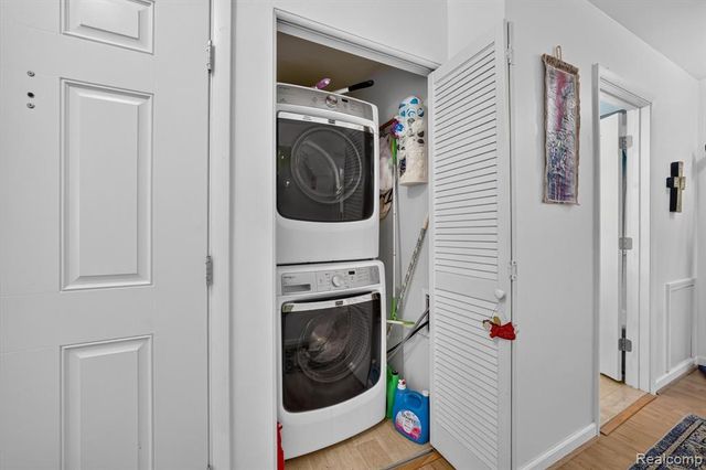 629 E Fox Hills Drive 44, Bloomfield Hills, MI 48304