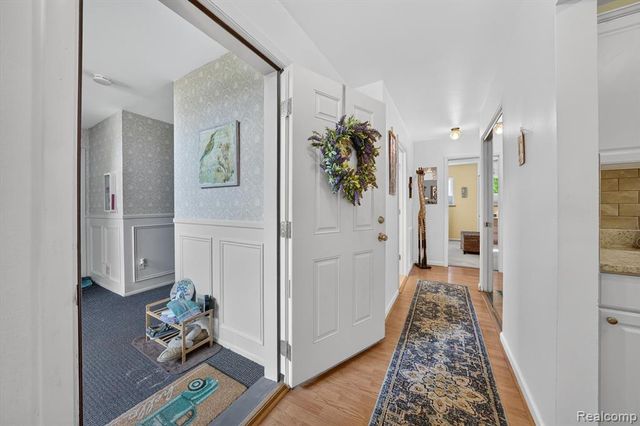 629 E Fox Hills Drive 44, Bloomfield Hills, MI 48304