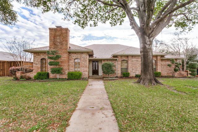 1617 Century Oaks Drive, Lewisville, TX 75077