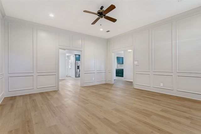 1617 Century Oaks Drive, Lewisville, TX 75077