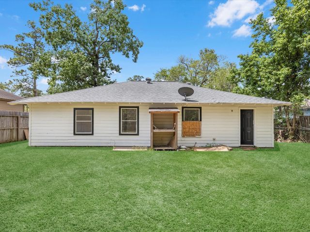 8161 Record Street, Houston, TX 77028