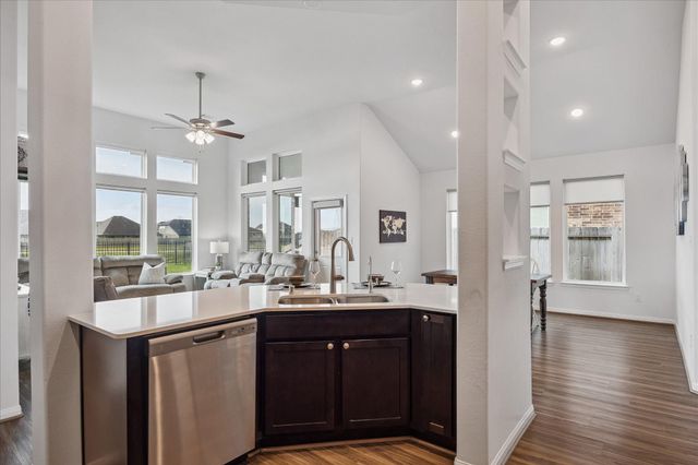 23418 Malbec Drive, Alvin, TX 77511