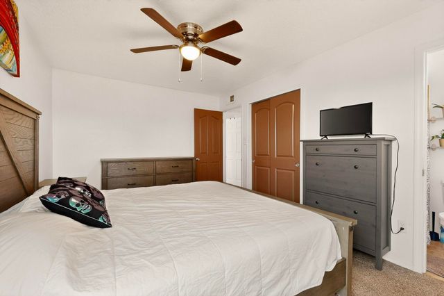 10516 Love Avenue NE, Albuquerque, NM 87112