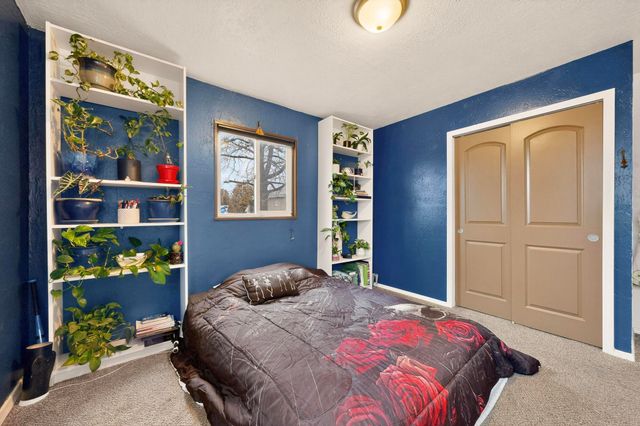 10516 Love Avenue NE, Albuquerque, NM 87112