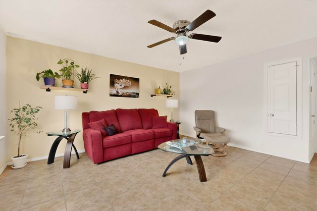 10516 Love Avenue NE, Albuquerque, NM 87112