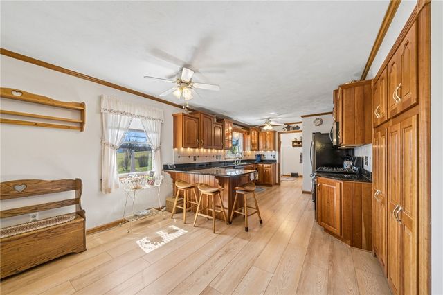 1753 Lexington Ave, Menallen Twp, PA 15401