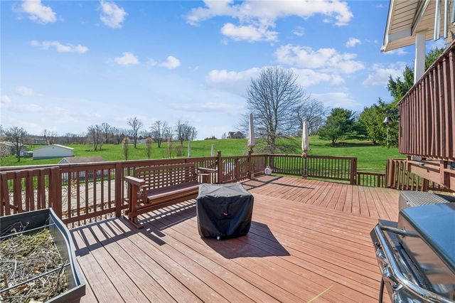 1753 Lexington Ave, Menallen Twp, PA 15401