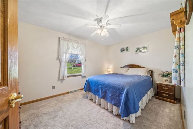 1753 Lexington Ave, Menallen Twp, PA 15401