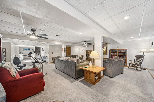 1753 Lexington Ave, Menallen Twp, PA 15401