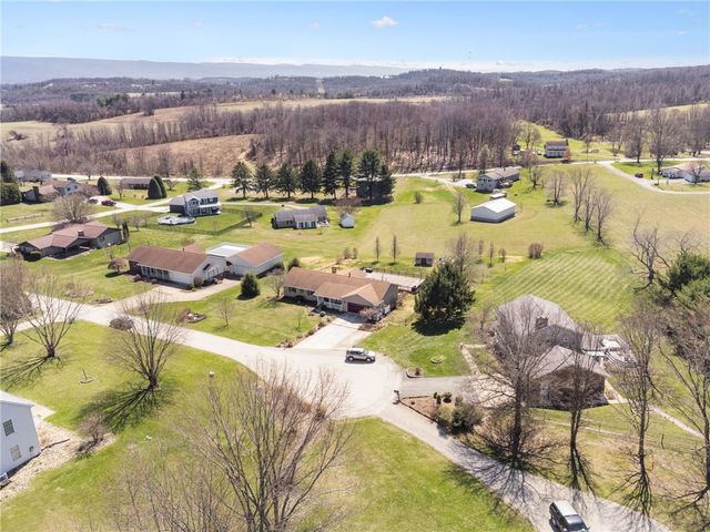 1753 Lexington Ave, Menallen Twp, PA 15401