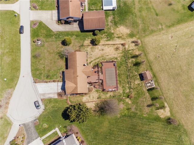 1753 Lexington Ave, Menallen Twp, PA 15401