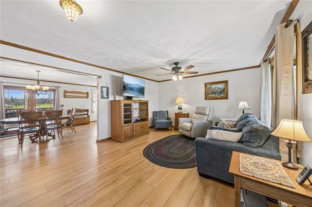 1753 Lexington Ave, Menallen Twp, PA 15401