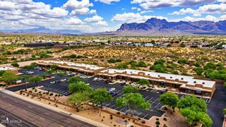 1075 S IDAHO Road 213, Apache Junction, AZ 85119