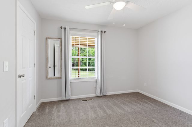 1146 Mount Olive Rd, Westmoreland, TN 37186