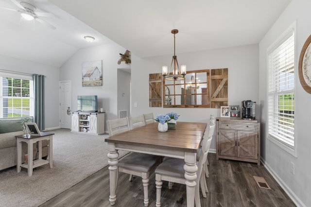 1146 Mount Olive Rd, Westmoreland, TN 37186