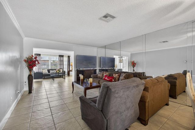 5780 Fernley Drive W 84, West Palm Beach, FL 33415