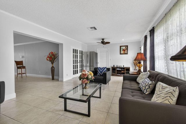 5780 Fernley Drive W 84, West Palm Beach, FL 33415