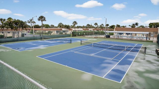 5780 Fernley Drive W 84, West Palm Beach, FL 33415