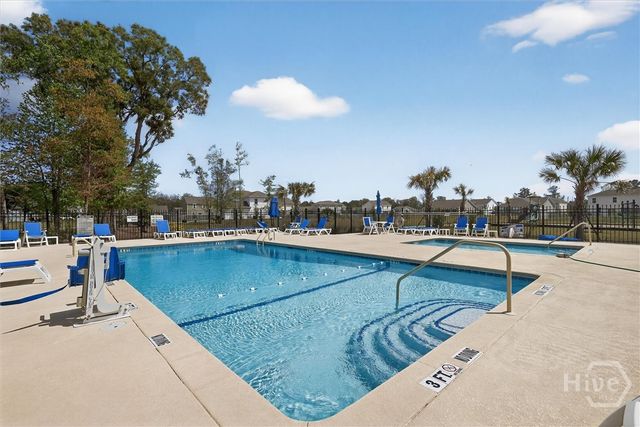 289 Logging Hill Drive, Richmond Hill, GA 31324