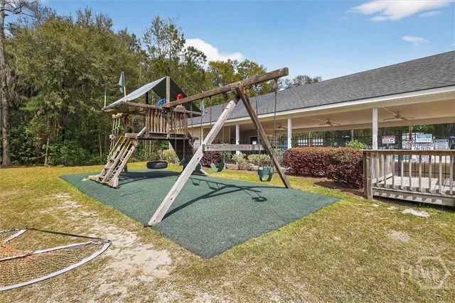 289 Logging Hill Drive, Richmond Hill, GA 31324