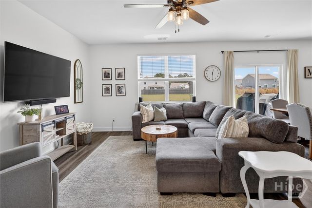 289 Logging Hill Drive, Richmond Hill, GA 31324