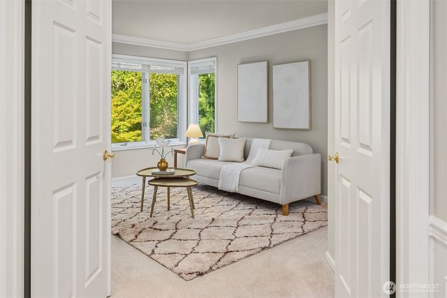 2736 258th Place SE, Sammamish, WA 98075