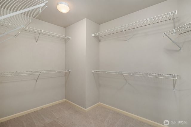 2736 258th Place SE, Sammamish, WA 98075