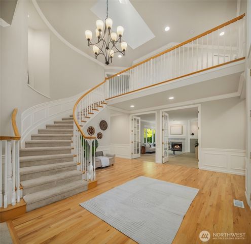 2736 258th Place SE, Sammamish, WA 98075