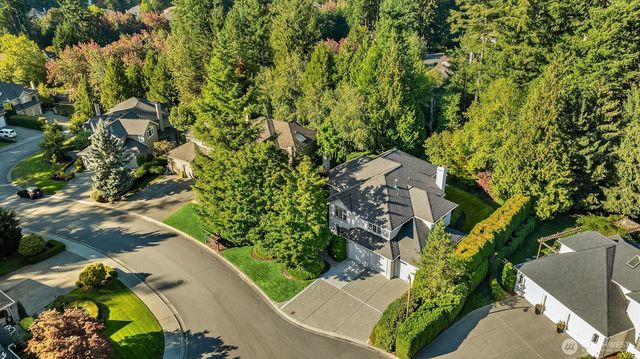 2736 258th Place SE, Sammamish, WA 98075