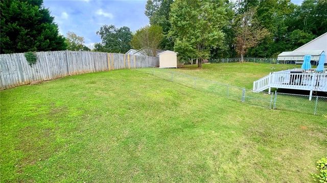 149 Barrington Lane, Hiram, GA 30141