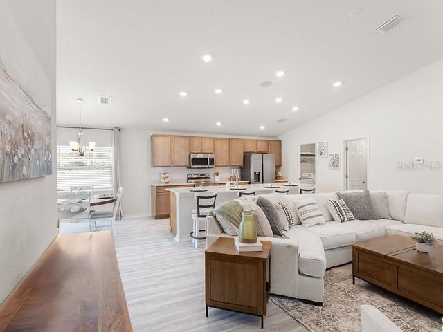 7665 SE 114TH STREET, Belleview, FL 34420