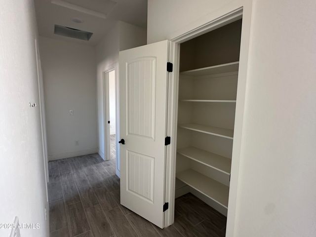 15931 S Fischer Place, Arizona City, AZ 85123