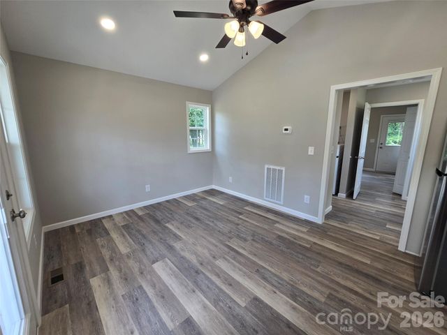 619 Railroad Avenue, Troy, NC 27371