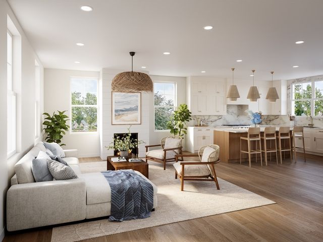 53 Governor Long Rd, Hingham, MA 02043